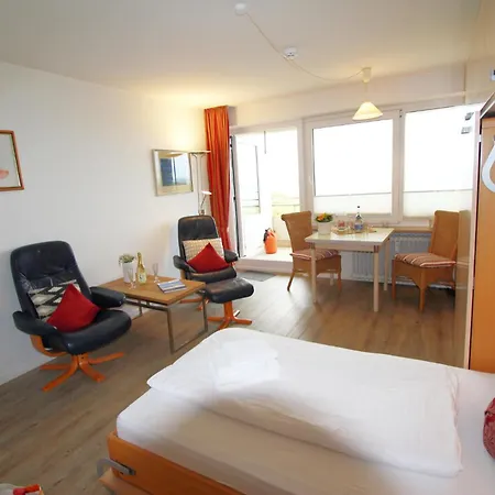 Apartment Duenenhof Zum Kronprinzen- Seestr 18, App 56 *
